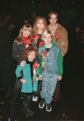 Photos de Mackenzie Rosman - 66th Hollywood Christmas Parade 1997 - 0